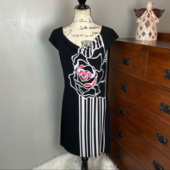 White House Black Market Casual Dress - Picture 3 of 9